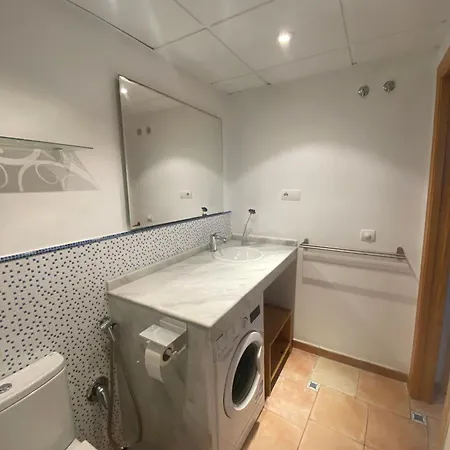 Piso En 2º Linea De Playa Boliches דירה